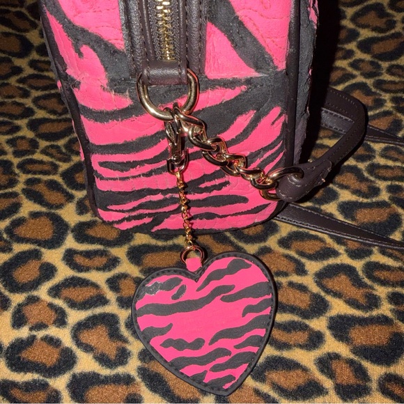 🩷🦓🖤NWT Custom Juicy Couture Hot Pink Zebra Rhinestone Y2K Satchel One of One 🩷🦓🖤 - Picture 5 of 9